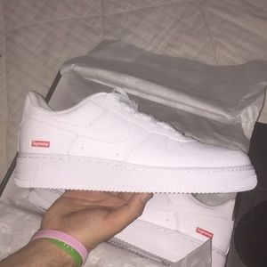 Supreme x Air Force 1 white Brand New never worn